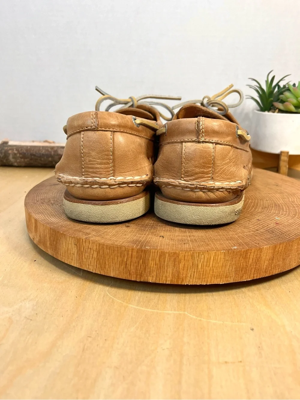 Sperry Gold Cup Tan Woven Leather Boat Shoes Size 9M Minty Clean